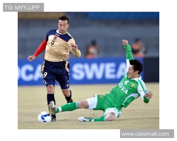 模仿足球明星铲球技巧提升你的球场表现与竞技水平