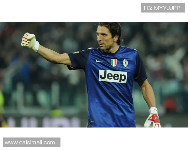 足球明星高清内景照片全集展现他们的风采与魅力 足球明星高清内景照片全集展现他们的风采与魅力